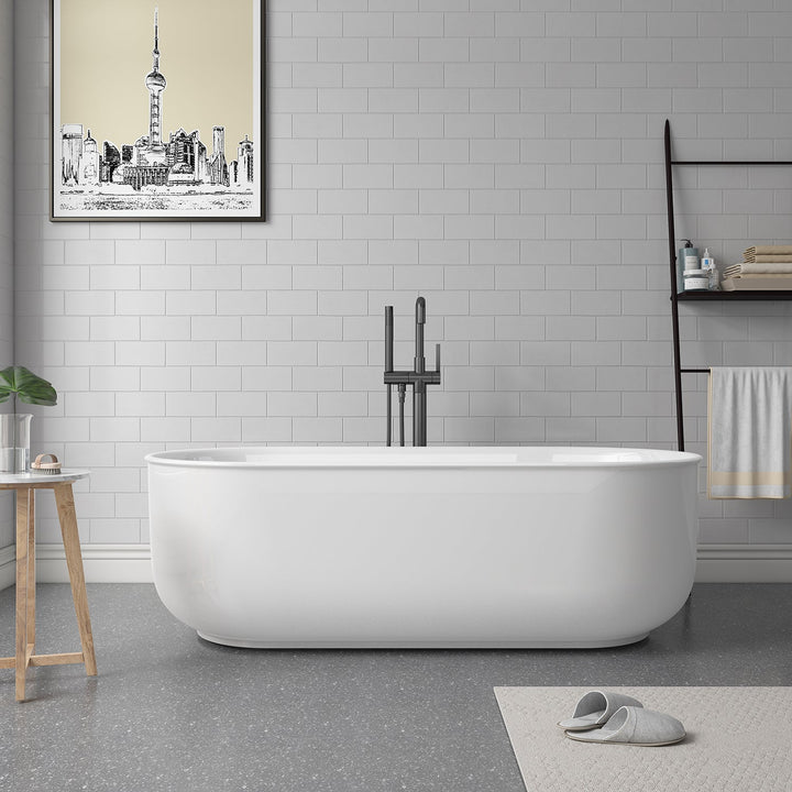 Vinnova Nuoro 67" x 31.5" Soaking Bathtub